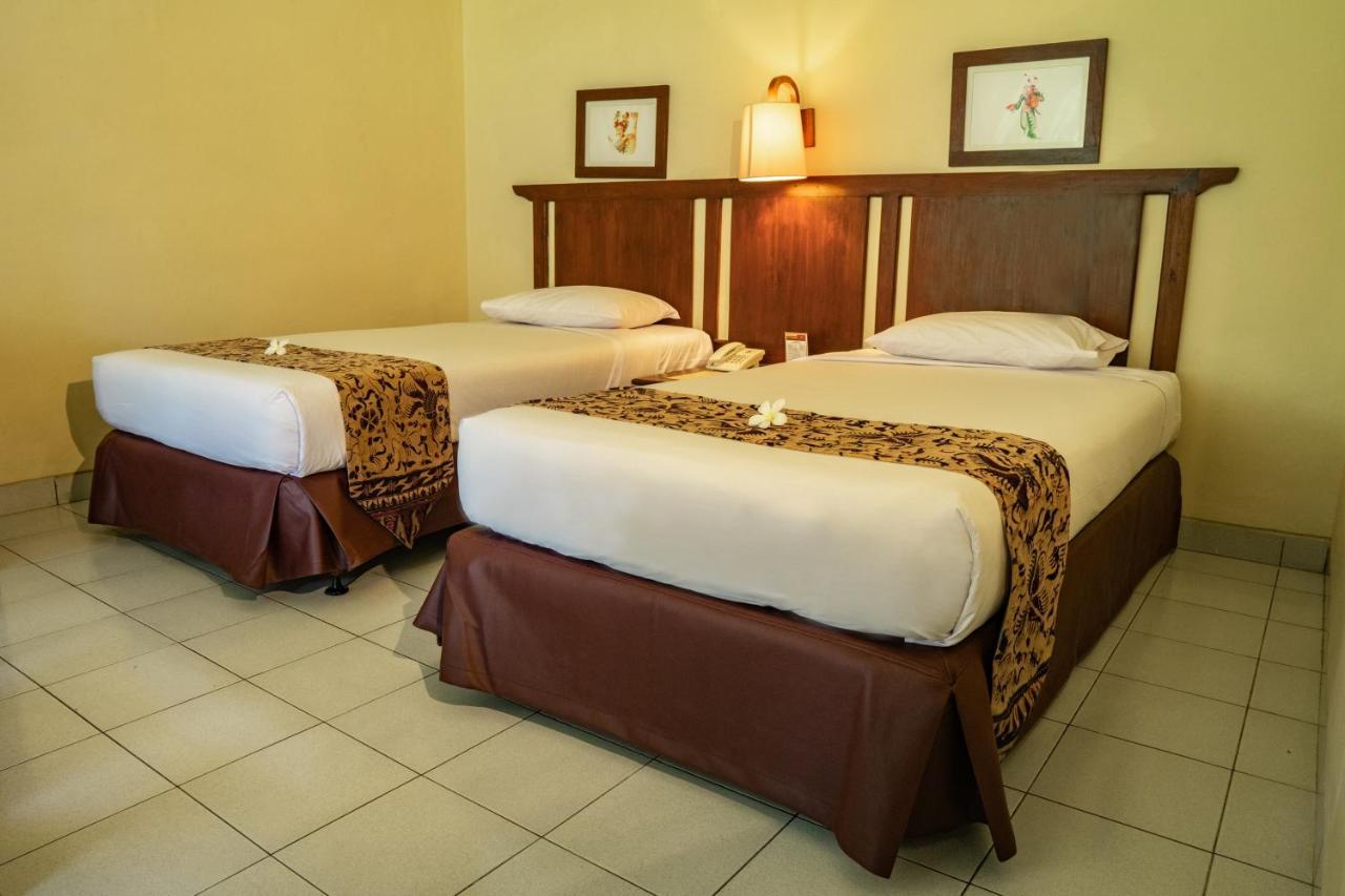 Besakih Beach Hotel Sanur Exterior foto