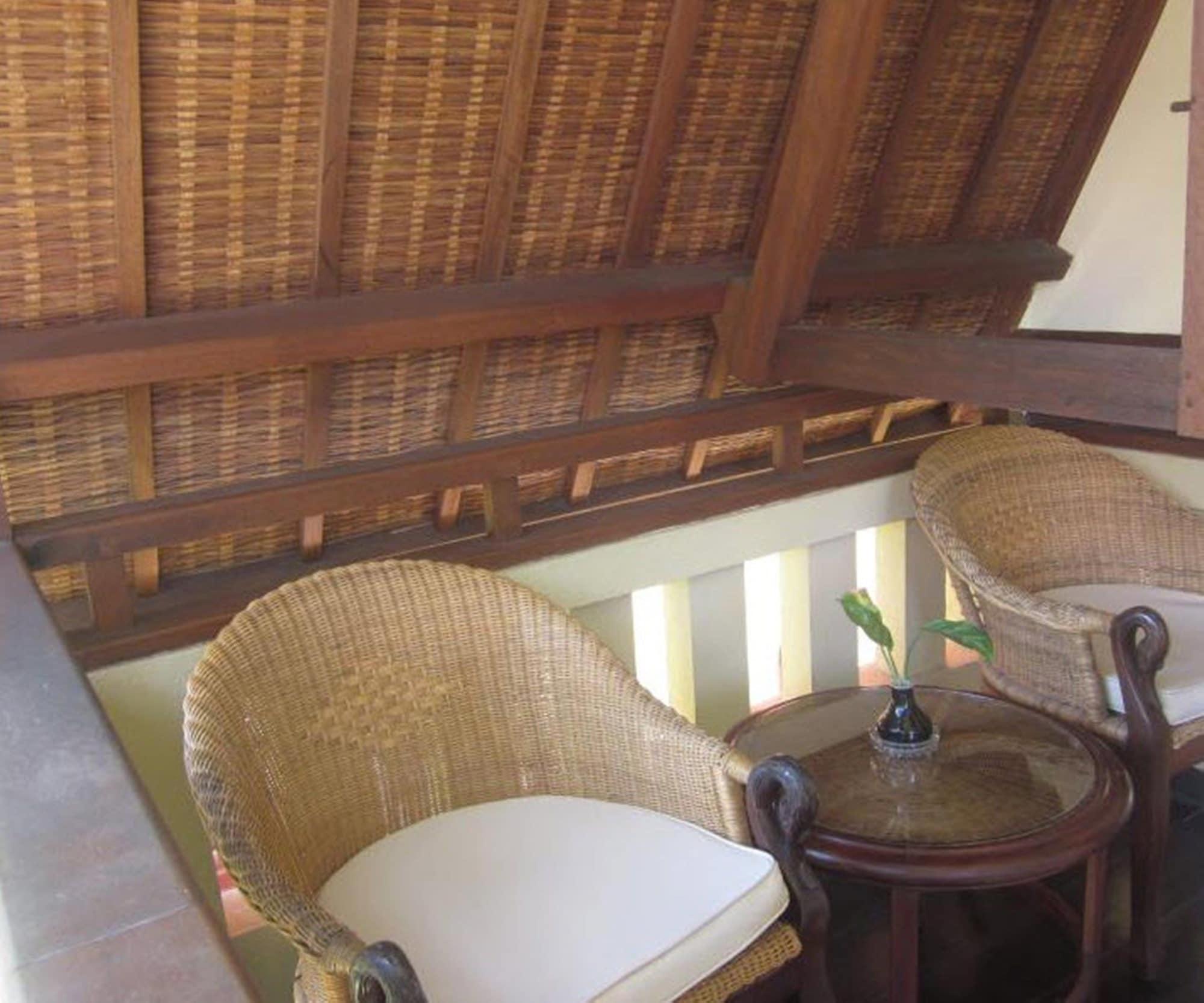 Besakih Beach Hotel Sanur Exterior foto
