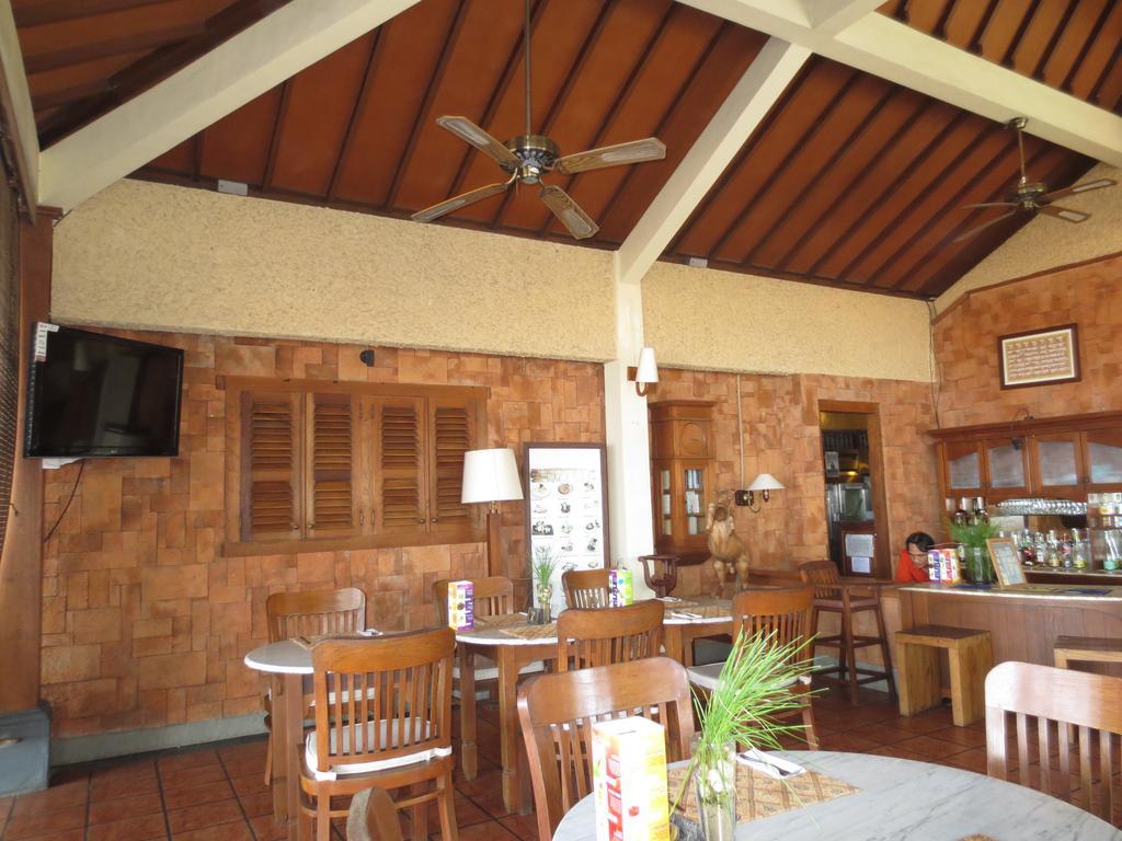 Besakih Beach Hotel Sanur Exterior foto