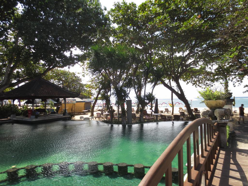 Besakih Beach Hotel Sanur Exterior foto